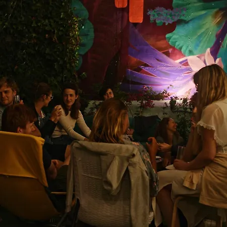 Rosalma Hostel *